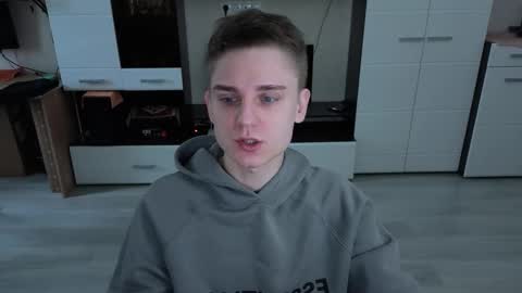 vodka online show from November 24, 2025, 6:13 am