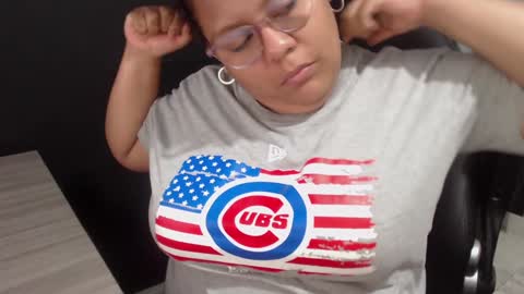 Snapshot of angy_ro12 chatting on February 3, 2025, 9:30 am angy online show from February 3, 2025, 9:30 am