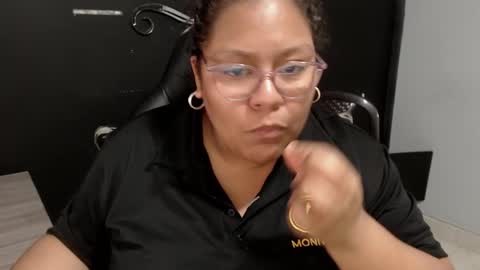 Snapshot of angy_ro12 chatting on February 14, 2025, 3:54 am angy online show from February 14, 2025, 3:54 am