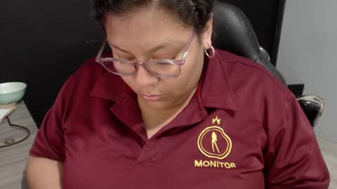 Snapshot of angy_ro12 chatting on February 15, 2025, 3:42 am angy online show from February 15, 2025, 3:42 am