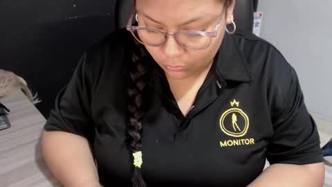 Snapshot of angy_ro12 chatting on November 13, 2025, 12:15 pm angy online show from November 13, 2025, 12:15 pm