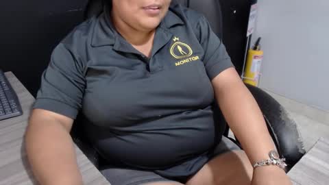 angy online show from November 19, 2025, 7:58 pm