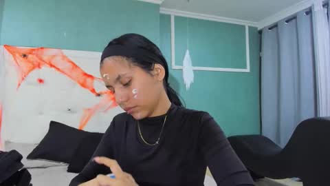 Ania online show from October 26, 2025, 12:55 pm