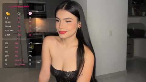 Snapshot of aniebby chatting on March 10, 2025, 9:51 pm ANGIE online show from March 10, 2025, 9:51 pm