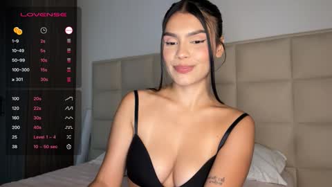 Snapshot of aniebby chatting on September 11, 2025, 3:50 am ANGIE online show from September 11, 2025, 3:50 am