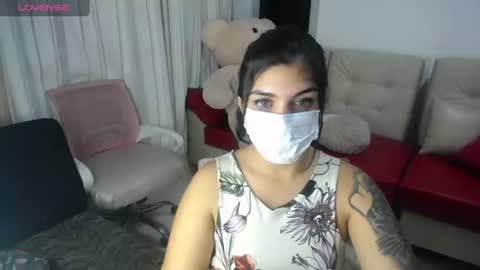 Anissa online show from June 10, 2026, 4:01 am