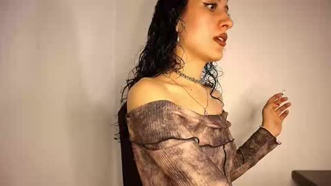 Snapshot of anika_lowen chatting on November 12, 2025, 3:01 pm Anika And Lowen Your Thumbs Up Are Super Important For Us online show from November 12, 2025, 3:01 pm