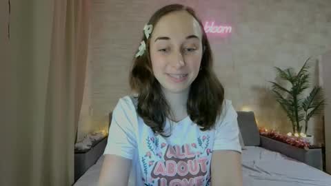 Snapshot of anikabloom chatting on January 6, 2025, 2:37 am anikabloom online show from January 6, 2025, 2:37 am