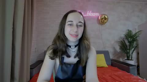 Snapshot of anikabloom chatting on February 26, 2025, 12:05 am anikabloom online show from February 26, 2025, 12:05 am