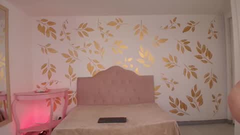 Lauren Anika online show from January 23, 2025, 11:58 am