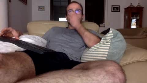 Snapshot of animal_michael chatting on December 27, 2024, 3:20 am animal_michael online show from December 27, 2024, 3:20 am