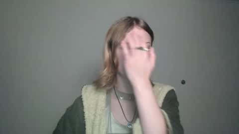 Snapshot of anisiaaa_lovesyou chatting on October 11, 2025, 7:12 pm Anisia online show from October 11, 2025, 7:12 pm