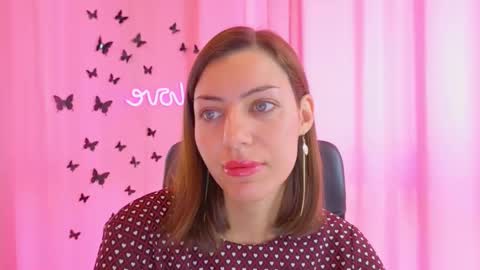 Anni online show from October 16, 2025, 6:14 am