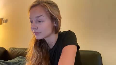 anita__hills online show from November 8, 2025, 3:29 am