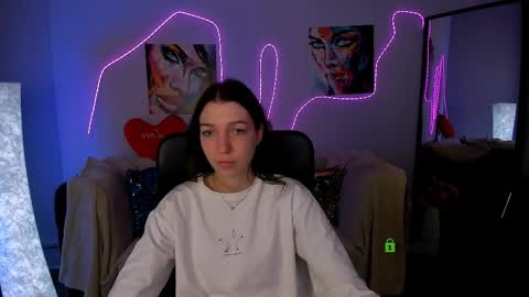 anita_love3 online show from February 6, 2026, 7:23 am