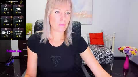 Anita online show from November 26, 2025, 6:36 am