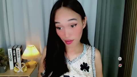 Snapshot of anitaguen chatting on October 18, 2025, 12:24 am anita online show from October 18, 2025, 12:24 am