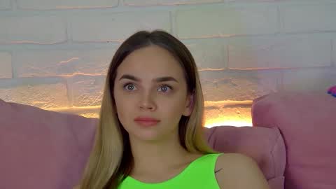 AnitaVenture online show from December 4, 2025, 5:06 am