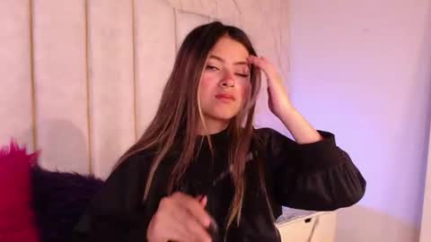Anitta Rouse online show from July 14, 2026, 3:40 pm