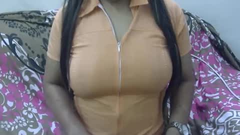 anjali_dogra786 online show from November 4, 2025, 7:24 pm