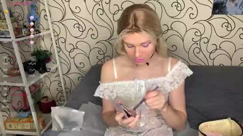 Snapshot of anjalin_sososok chatting on February 25, 2026, 4:55 am anjalin_sososok online show from February 25, 2026, 4:55 am