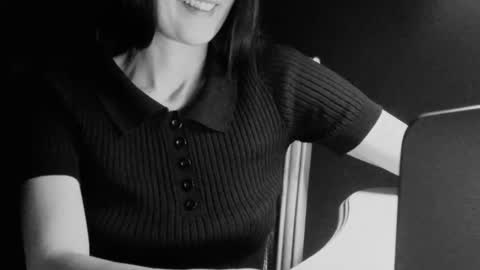 Snapshot of anje_forsexytime chatting on February 5, 2025, 8:57 pm Anje online show from February 5, 2025, 8:57 pm