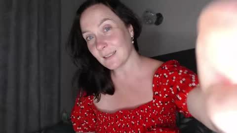 anjutka08 online show from May 29, 2026, 9:13 pm