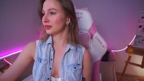 Ann online show from November 26, 2025, 2:29 pm