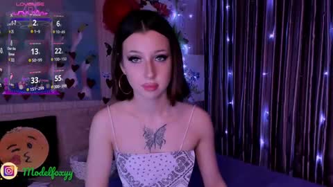 Snapshot of anna_de_fox chatting on February 22, 2025, 11:57 am Anna online show from February 22, 2025, 11:57 am