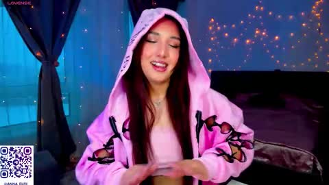 Snapshot of anna_elfiii chatting on February 11, 2026, 2:33 pm anna_elfiii online show from February 11, 2026, 2:33 pm