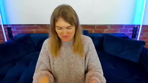 Annabel online show from November 1, 2025, 6:37 am