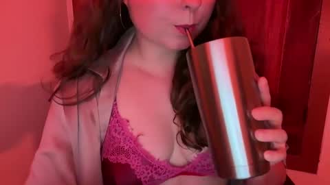 Snapshot of annabelle1614 chatting on March 6, 2025, 4:19 am Annabelle Haze online show from March 6, 2025, 4:19 am