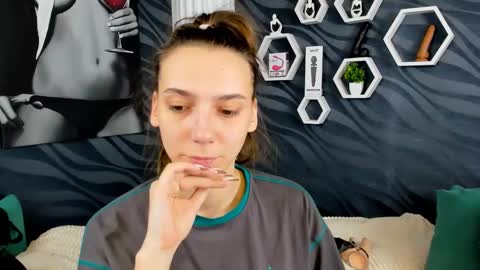 annabishop online show from February 10, 2025, 3:13 am