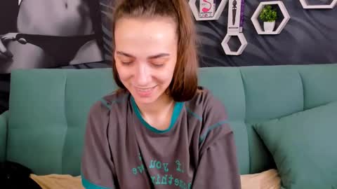 annabishop online show from February 13, 2025, 7:56 am