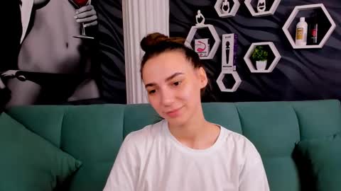 annabishop online show from February 14, 2025, 3:22 am