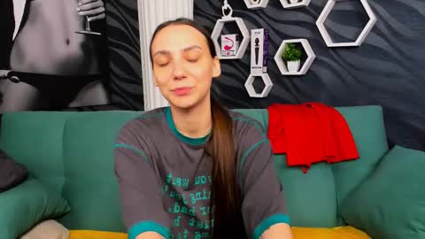 annabishop online show from February 19, 2025, 6:11 am