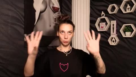 annabishop online show from October 5, 2025, 1:15 am