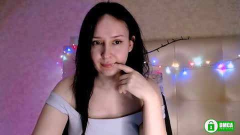 Anna online show from November 18, 2025, 8:13 pm