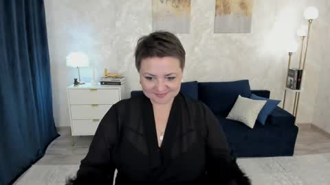 annacorlane online show from May 20, 2026, 5:02 am