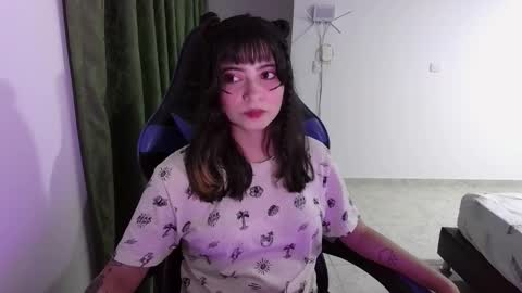 Anna online show from October 13, 2025, 1:16 am