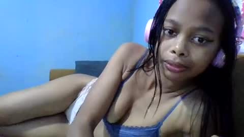 Snapshot of annah361037 chatting on July 10, 2026, 5:34 am annah361037 online show from July 10, 2026, 5:34 am