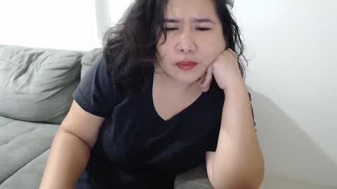 Anna online show from February 2, 2025, 3:17 pm