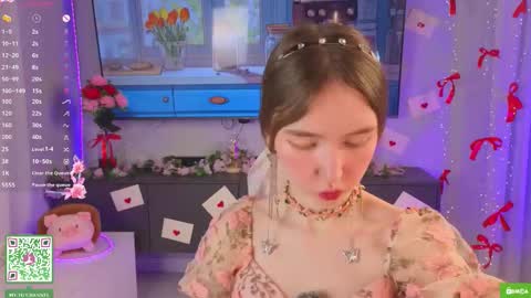 Holly Molly Im Polly online show from March 17, 2026, 8:45 pm