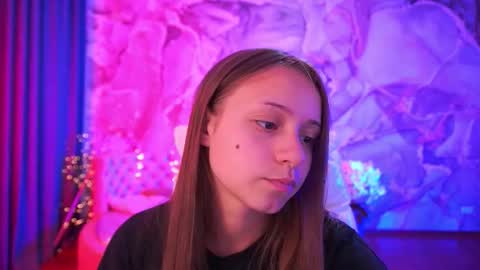 Anna online show from September 13, 2025, 6:24 am