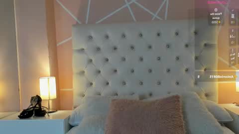 Snapshot of annaswift_ chatting on October 11, 2025, 1:49 am Anna online show from October 11, 2025, 1:49 am