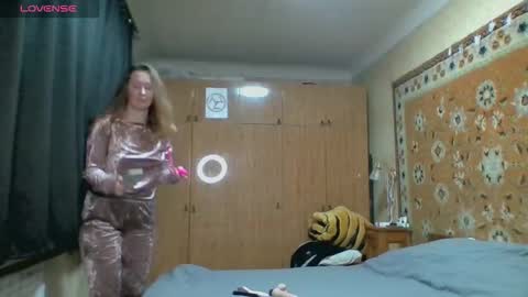 AnnaXLovers online show from January 12, 2026, 1:16 pm