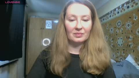 AnnaXLovers online show from April 27, 2026, 10:02 am