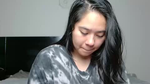 Anna online show from October 17, 2025, 4:04 am