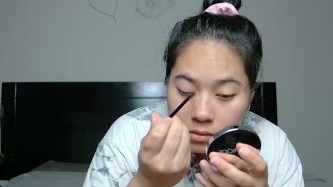 Anna online show from December 19, 2025, 3:57 am