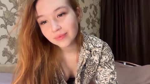 anne_blossomm online show from March 7, 2026, 5:21 pm